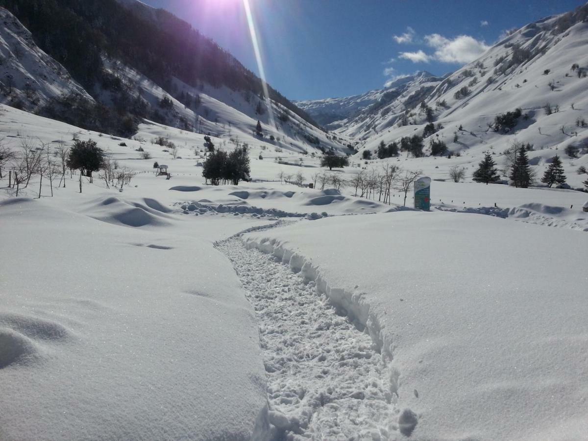 Gite De Montagne Du Plateau De Lhers- Accueil Randonneurs Accous Exterior photo